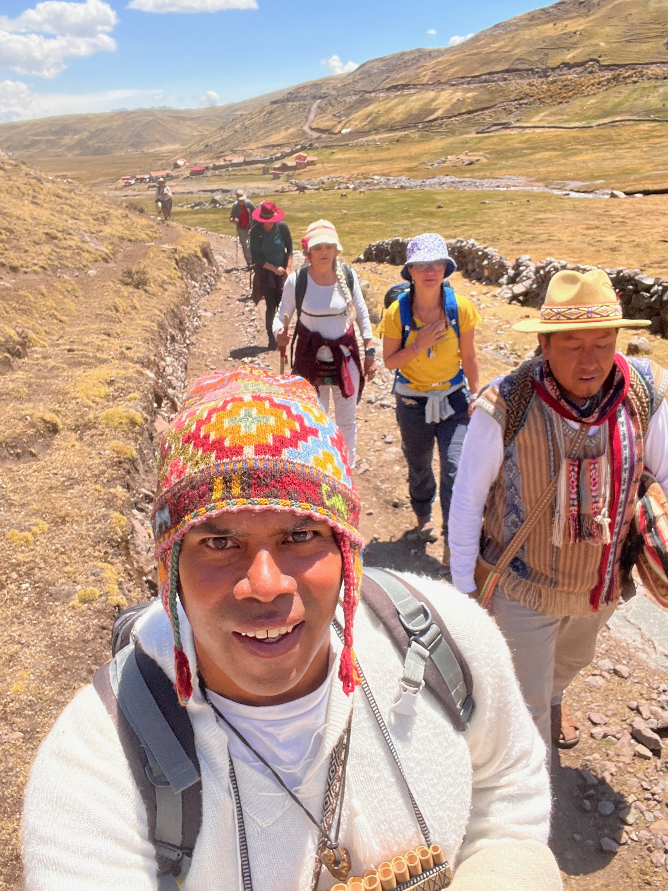 Energiemedizin Ausbildung Anden — Illaripa Lupa Hake